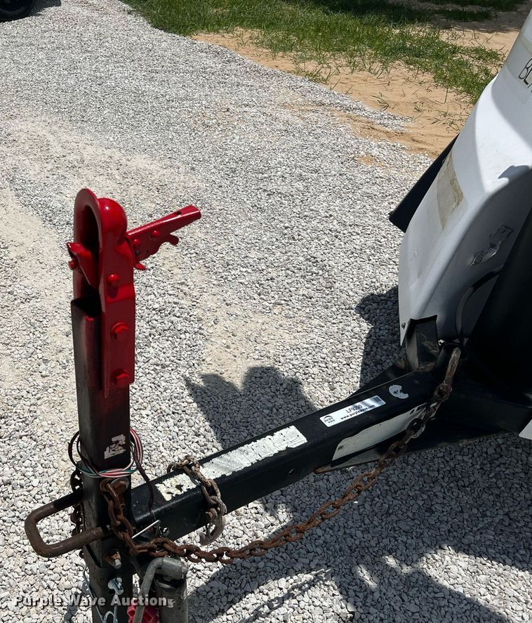 image for item LF9290 2017 Generac Magnum  light plant