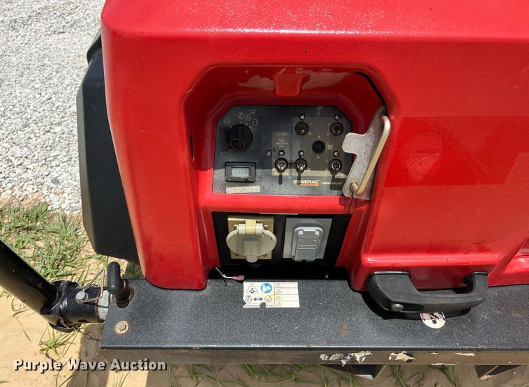 image for item LF9290 2017 Generac Magnum  light plant