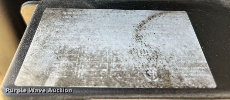 image for item LF9290 2017 Generac Magnum  light plant