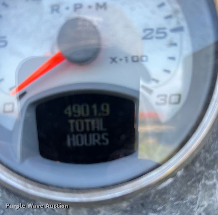 image for item LF9299 2015 Doosan P425/HP375WCU-T4I  air compressor