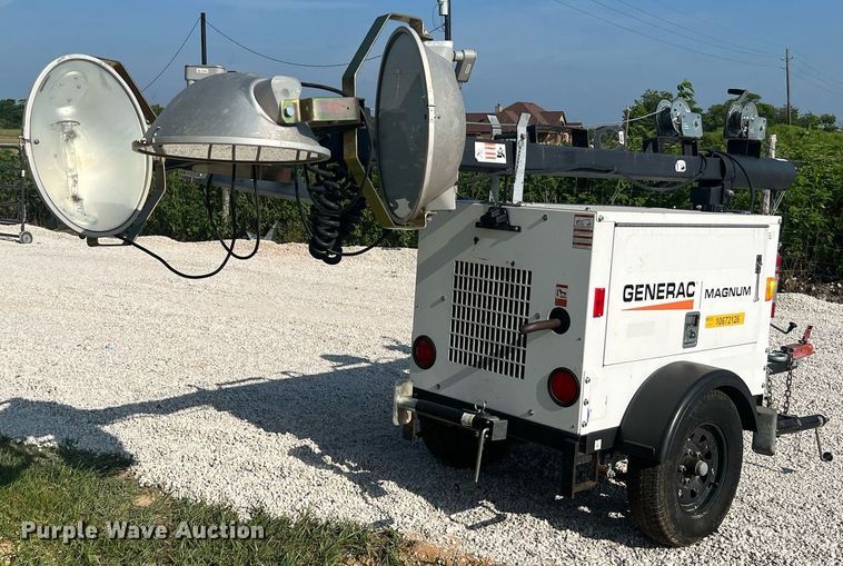 image for item LF9300 2017 Generac MLT3080M  light plant