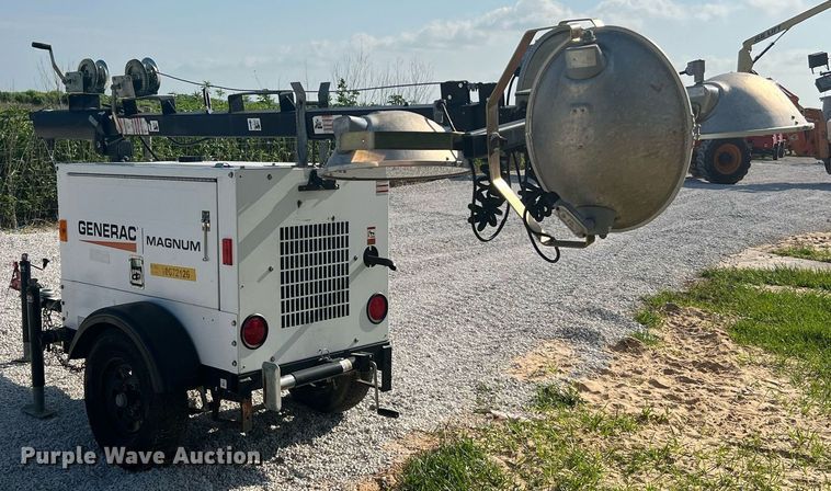 image for item LF9300 2017 Generac MLT3080M  light plant