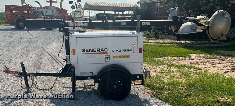 image for item LF9300 2017 Generac MLT3080M  light plant