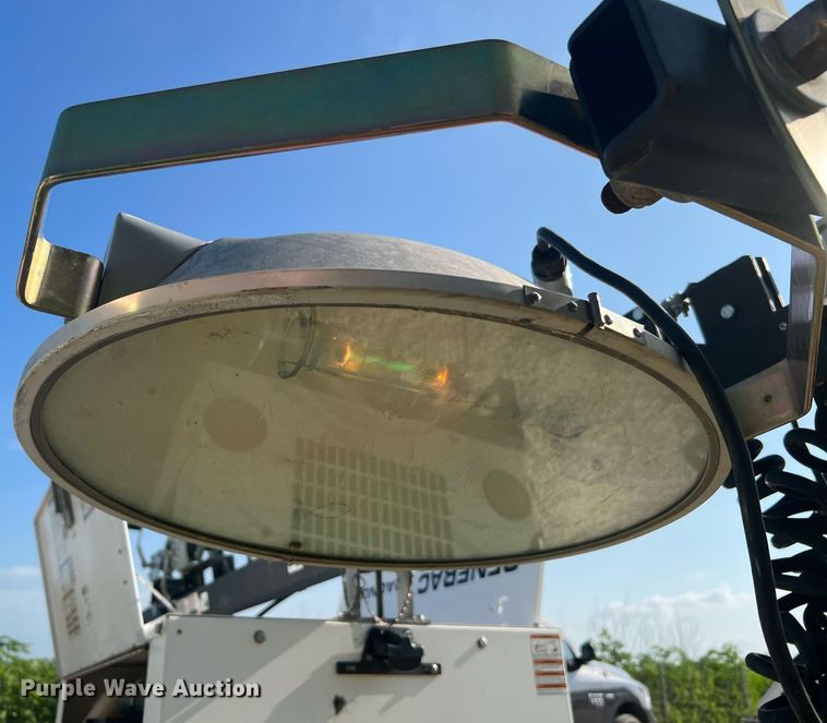 image for item LF9300 2017 Generac MLT3080M  light plant