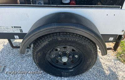 image for item LF9300 2017 Generac MLT3080M  light plant