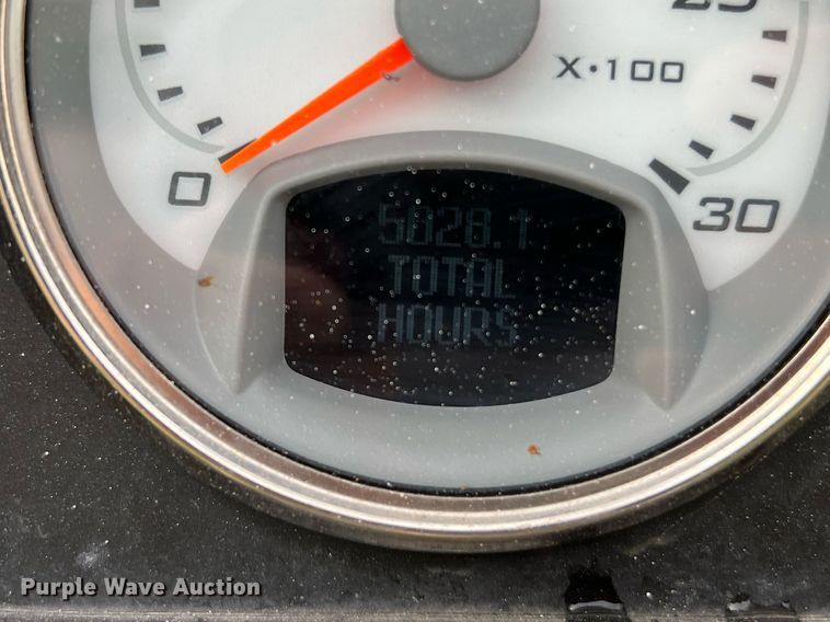 image for item LF9312 2015 Doosan P425/HP375 air compressor