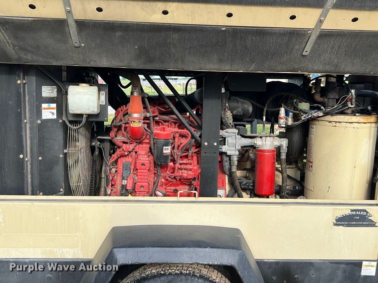 image for item LF9312 2015 Doosan P425/HP375 air compressor