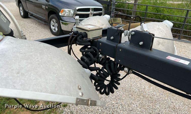 image for item LF9313 2017 Generac MLT3060M  light plant