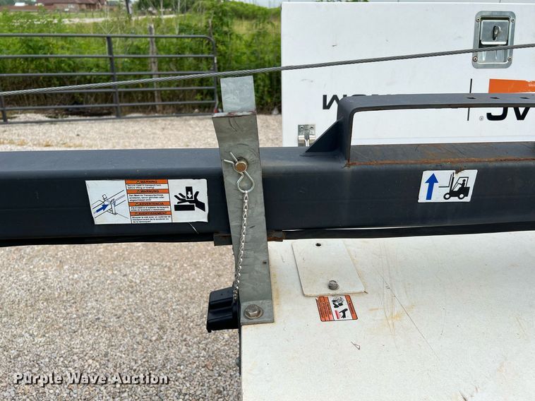 image for item LF9313 2017 Generac MLT3060M  light plant