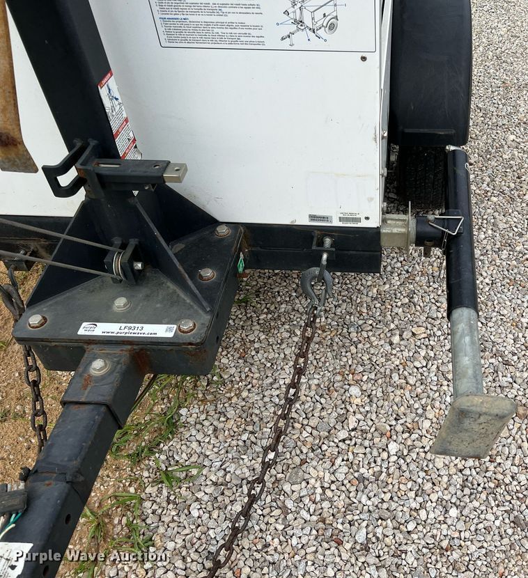 image for item LF9313 2017 Generac MLT3060M  light plant