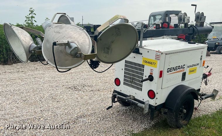 image for item LF9314 Generac Magnum  light plant