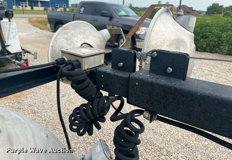 image for item LF9314 Generac Magnum  light plant