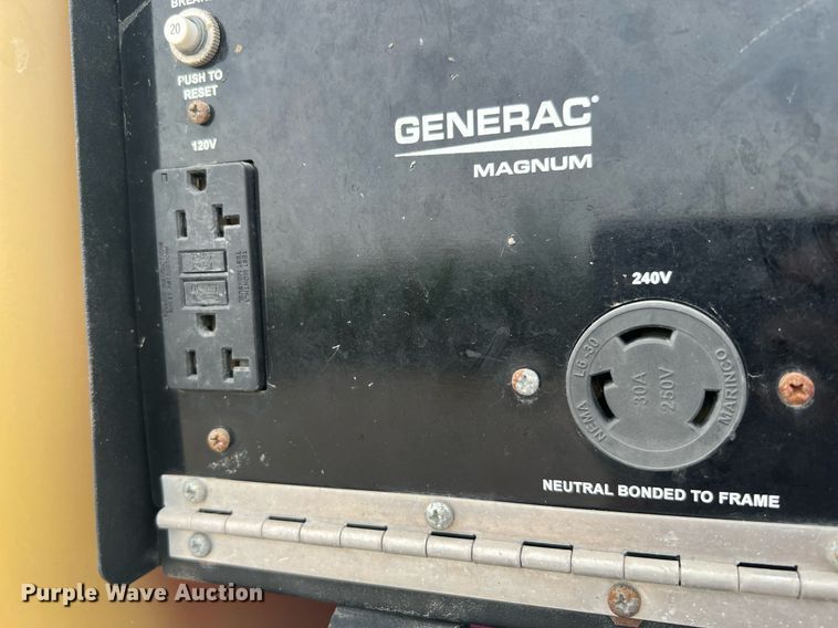 image for item LF9314 Generac Magnum  light plant