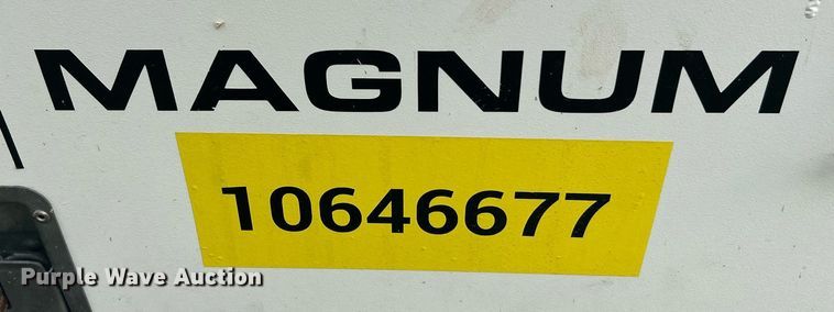 image for item LF9314 Generac Magnum  light plant