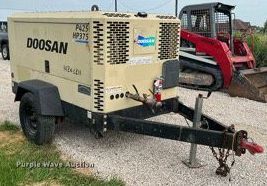 image for item LF9315 2014 Doosan P425/HP275WCU-141  air compressor