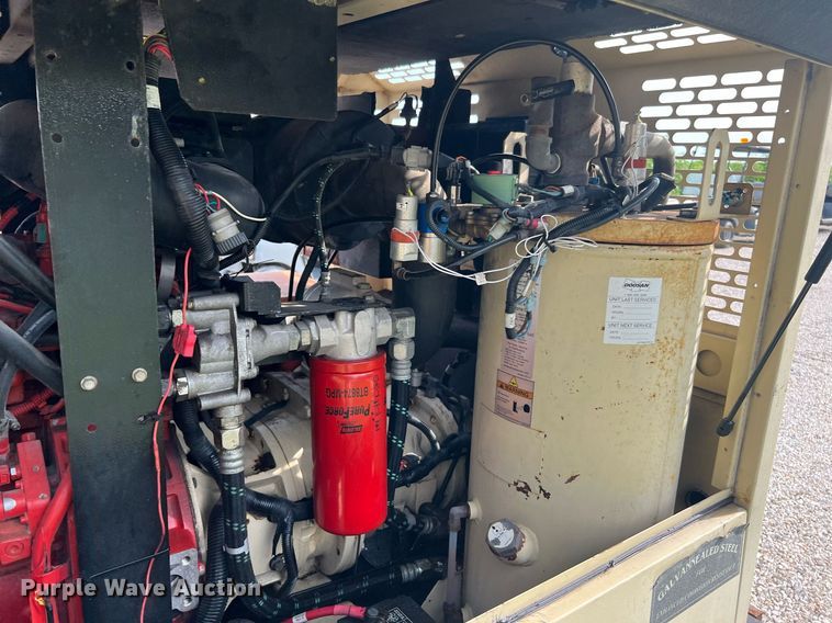 image for item LF9315 2014 Doosan P425/HP275WCU-141  air compressor