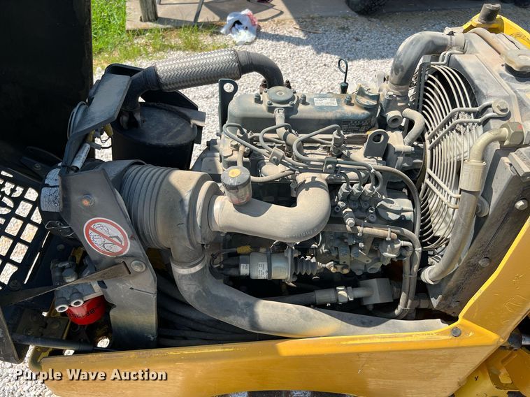 image for item LF9320 2017 Bomag BMP8500  trench compactor