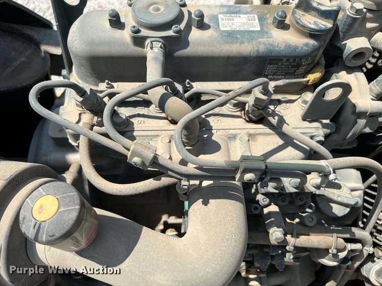 image for item LF9320 2017 Bomag BMP8500  trench compactor