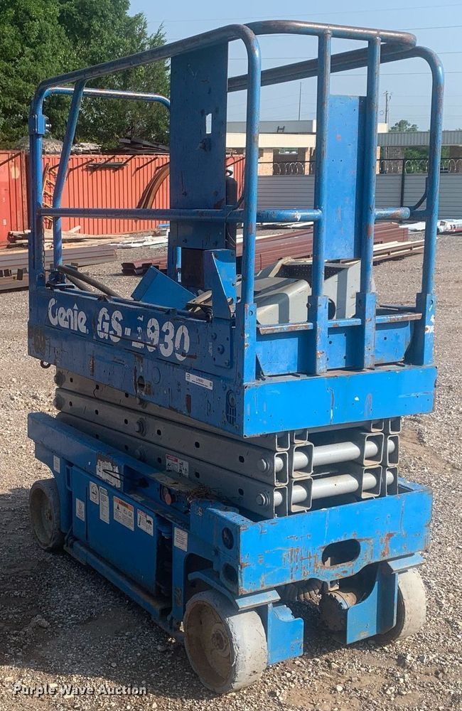 image for item LH9683 Genie GS-1930  scissor lift