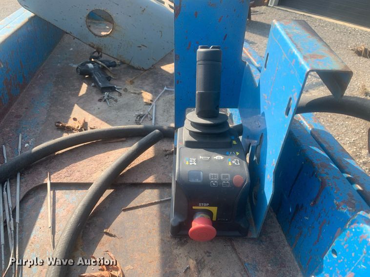 image for item LH9683 Genie GS-1930  scissor lift