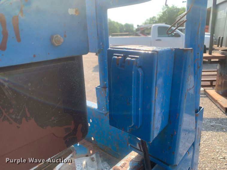 image for item LH9683 Genie GS-1930  scissor lift