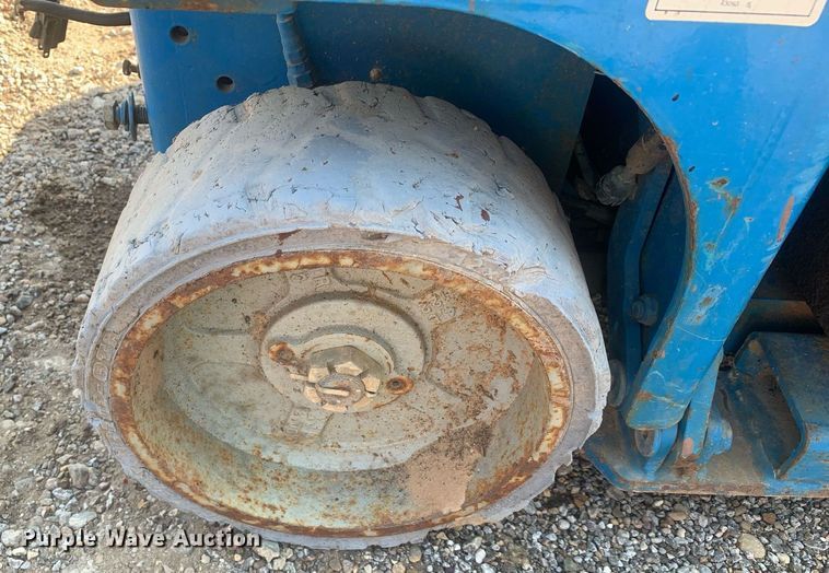 image for item LH9683 Genie GS-1930  scissor lift