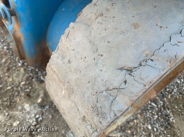 image for item LH9683 Genie GS-1930  scissor lift