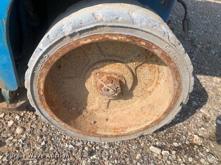 image for item LH9683 Genie GS-1930  scissor lift