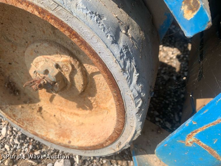 image for item LH9683 Genie GS-1930  scissor lift