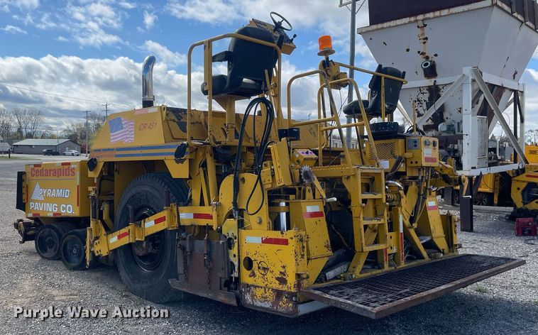 image for item LJ9627 2000 Cedarapids CR451  paver