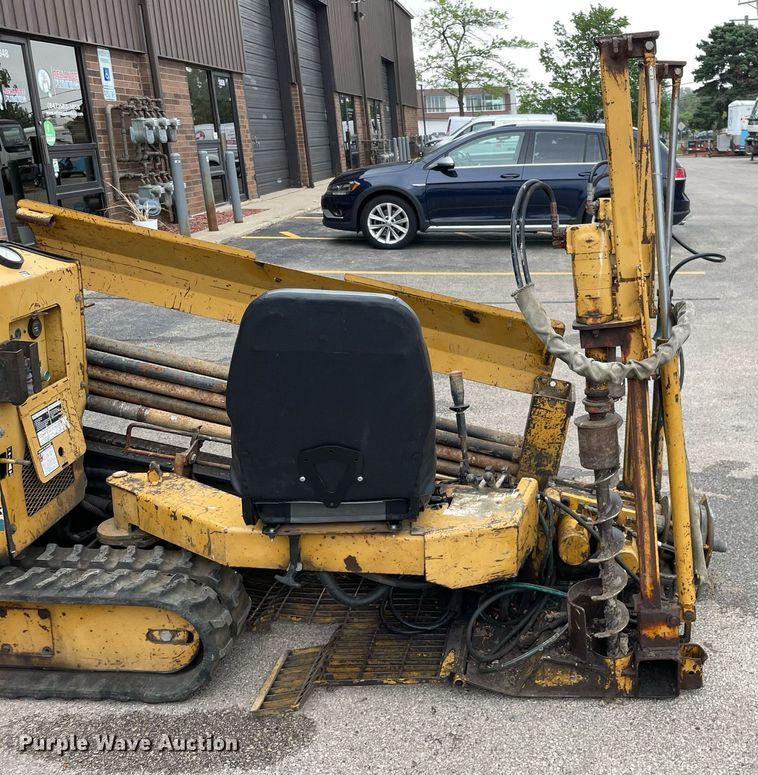 image for item LJ9759 1996 Vermeer D7X11  directional boring unit