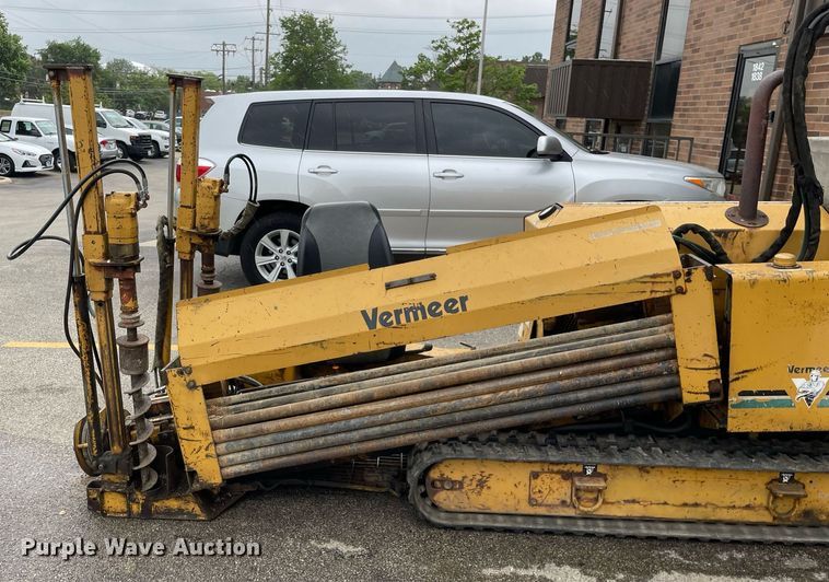 image for item LJ9759 1996 Vermeer D7X11  directional boring unit
