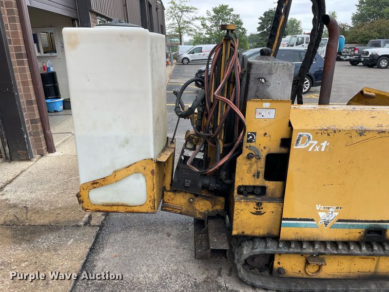 image for item LJ9759 1996 Vermeer D7X11  directional boring unit