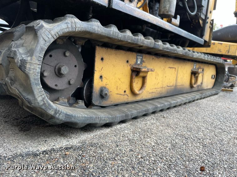 image for item LJ9759 1996 Vermeer D7X11  directional boring unit