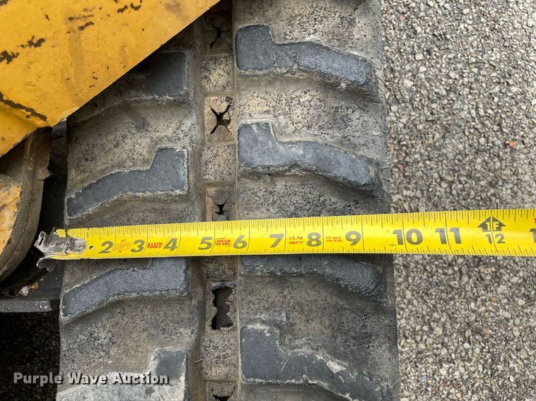 image for item LJ9759 1996 Vermeer D7X11  directional boring unit