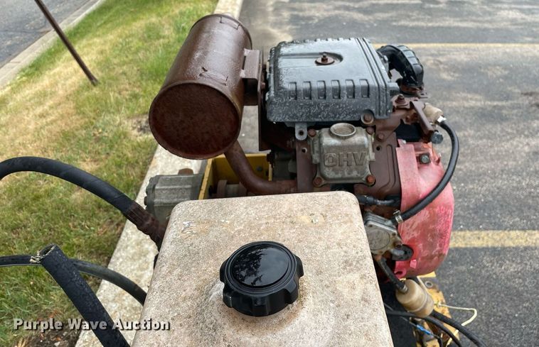 image for item LJ9760 Vermeer  fluid mixing system