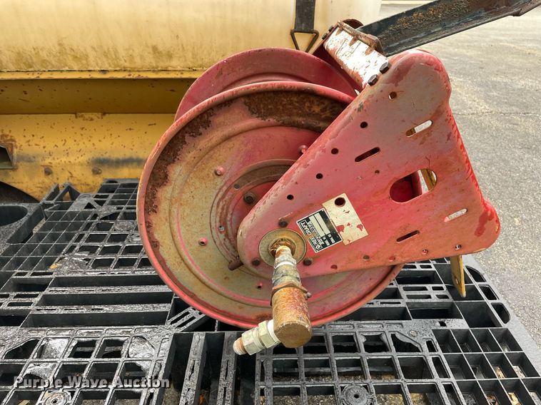 image for item LJ9760 Vermeer  fluid mixing system