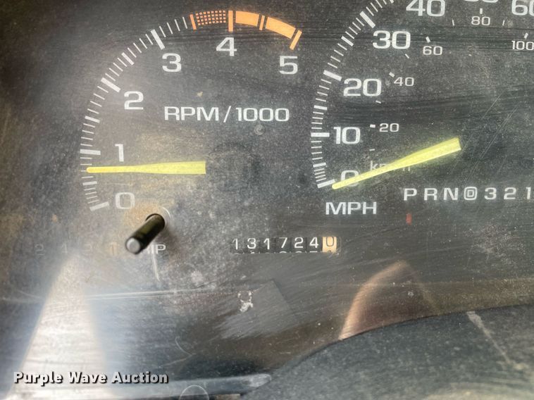 image for item LJ9765 1996 Chevrolet C3500  bucket truck