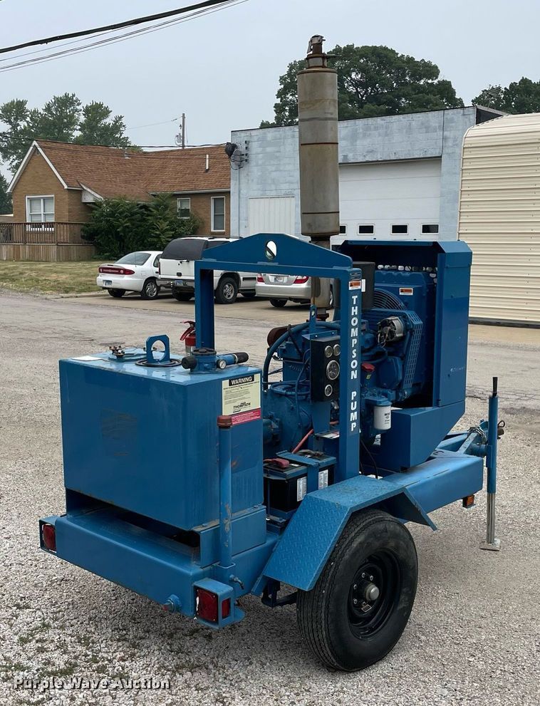 image for item LJ9768 2001 Thompson  hydraulic pump