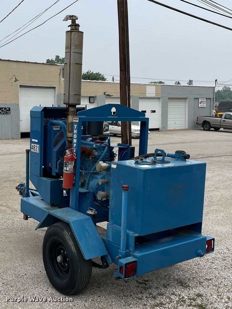 image for item LJ9768 2001 Thompson  hydraulic pump