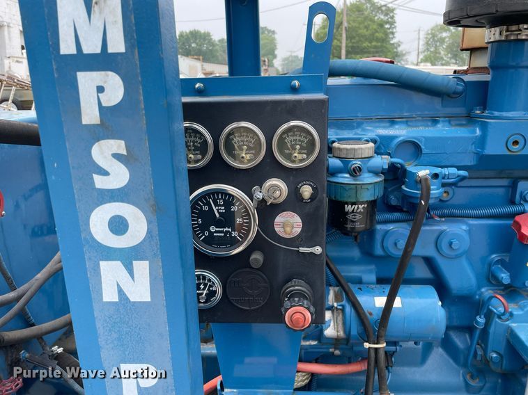 image for item LJ9768 2001 Thompson  hydraulic pump