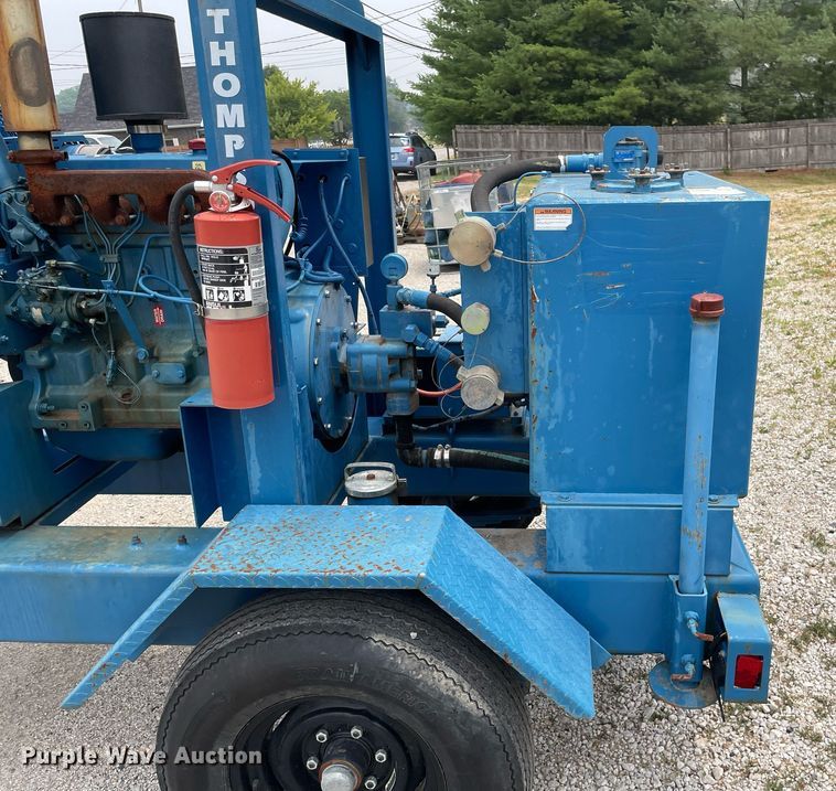 image for item LJ9768 2001 Thompson  hydraulic pump