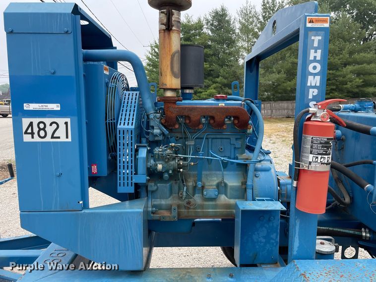 image for item LJ9768 2001 Thompson  hydraulic pump