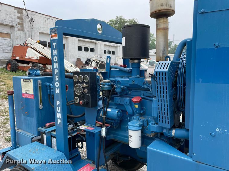 image for item LJ9768 2001 Thompson  hydraulic pump