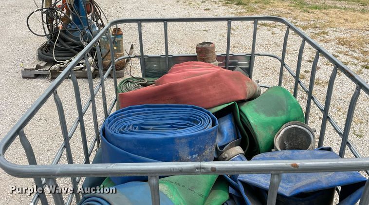 image for item LJ9768 2001 Thompson  hydraulic pump