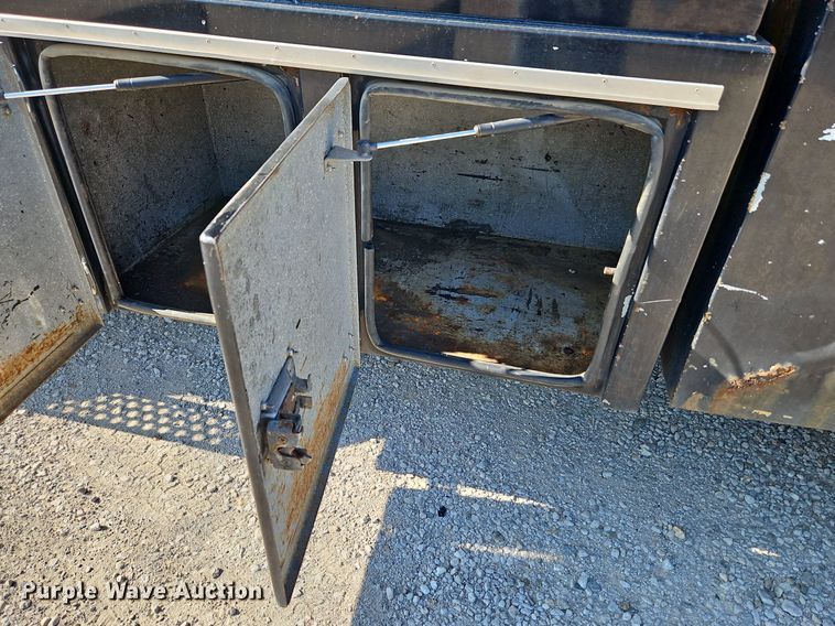 image for item LL9267 2001 Kenworth T300  fuel truck