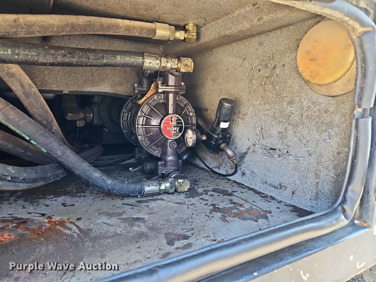 image for item LL9267 2001 Kenworth T300  fuel truck