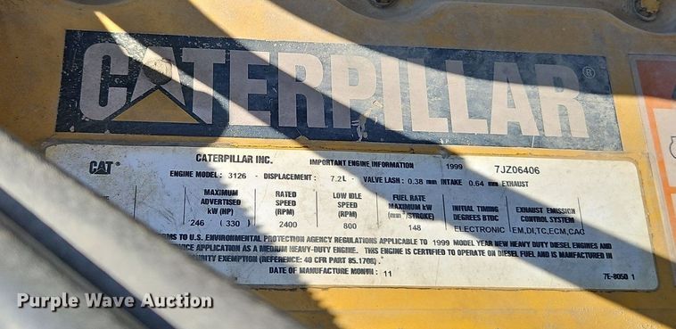 image for item LL9267 2001 Kenworth T300  fuel truck