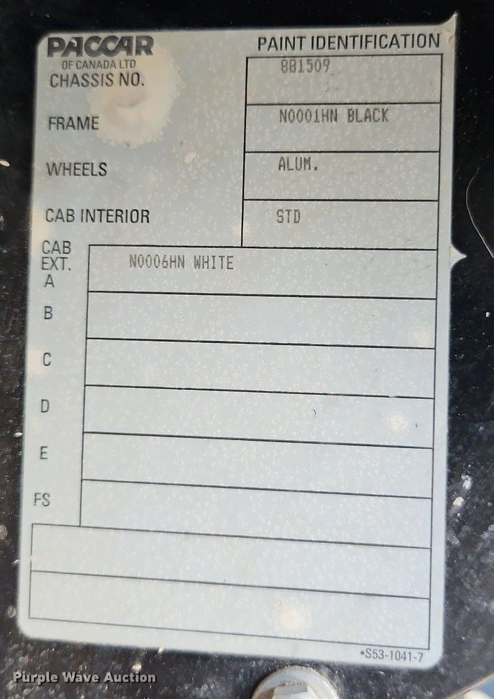 image for item LL9267 2001 Kenworth T300  fuel truck