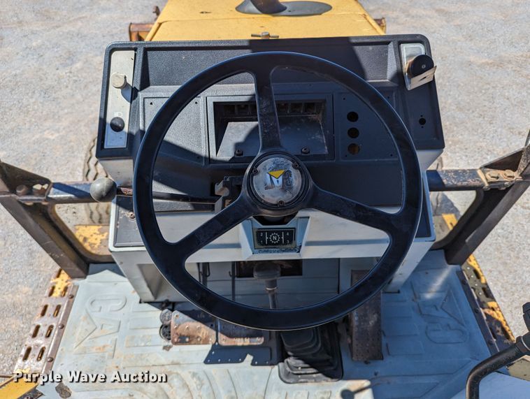 image for item LM9794 1994 Caterpillar 416B  backhoe